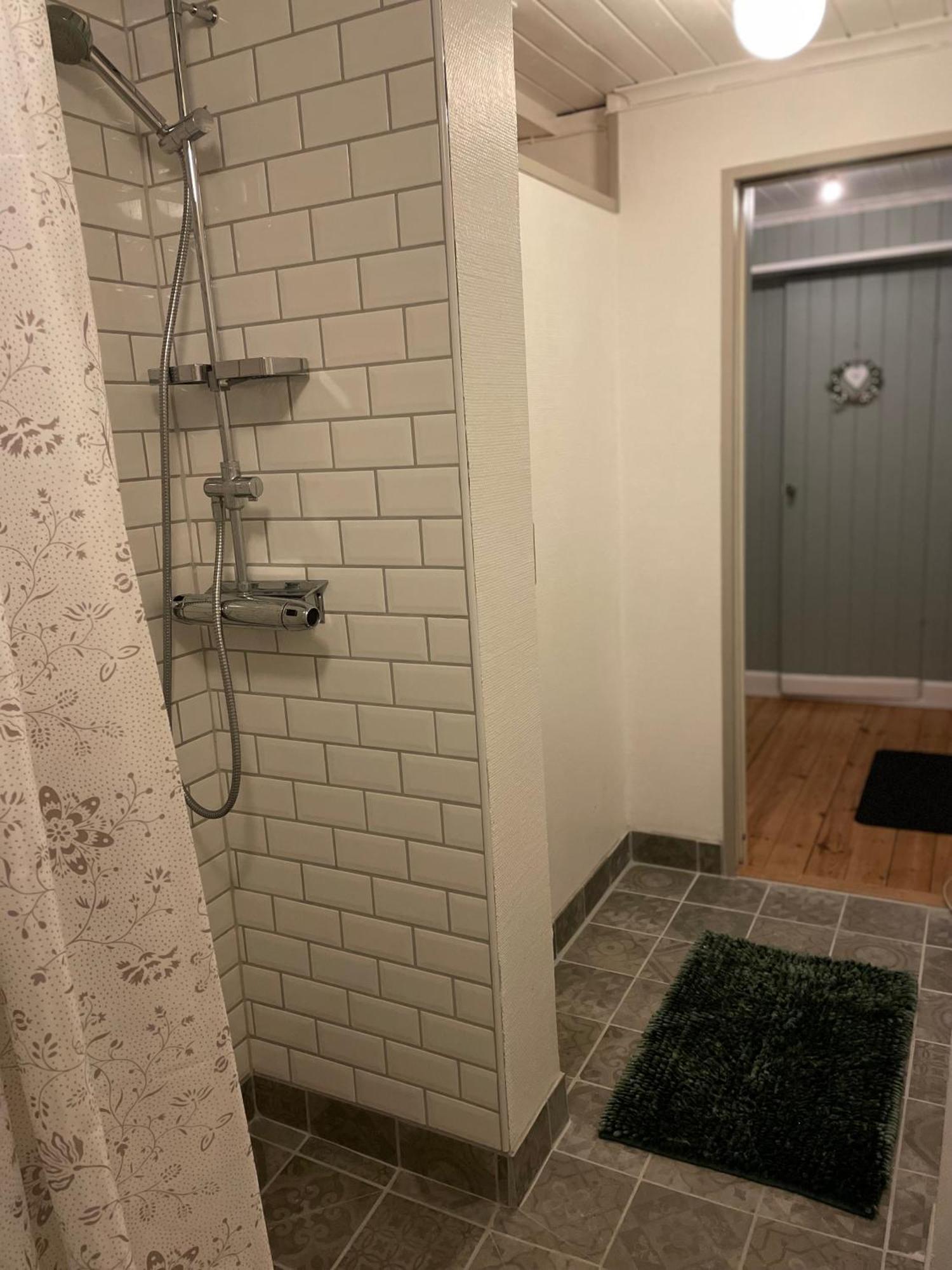 Baersta Bagarstugan Bnb Kolbäck Buitenkant foto